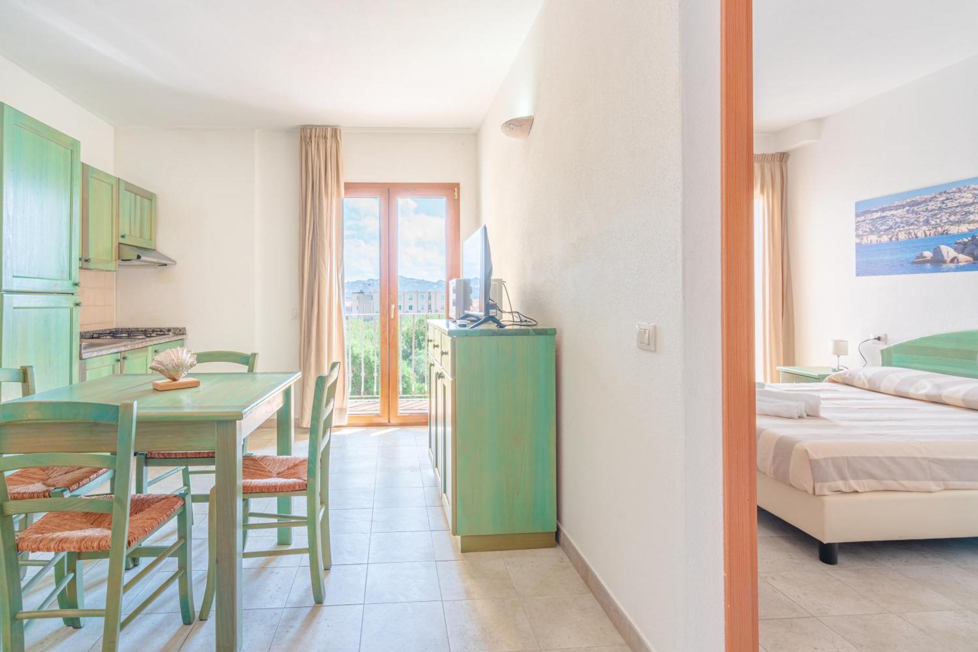 Aparthotel Residenze Le Vele&Le Maree La Maddalena  Esterno foto